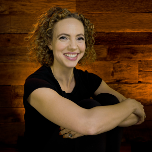 Laura Adelson
